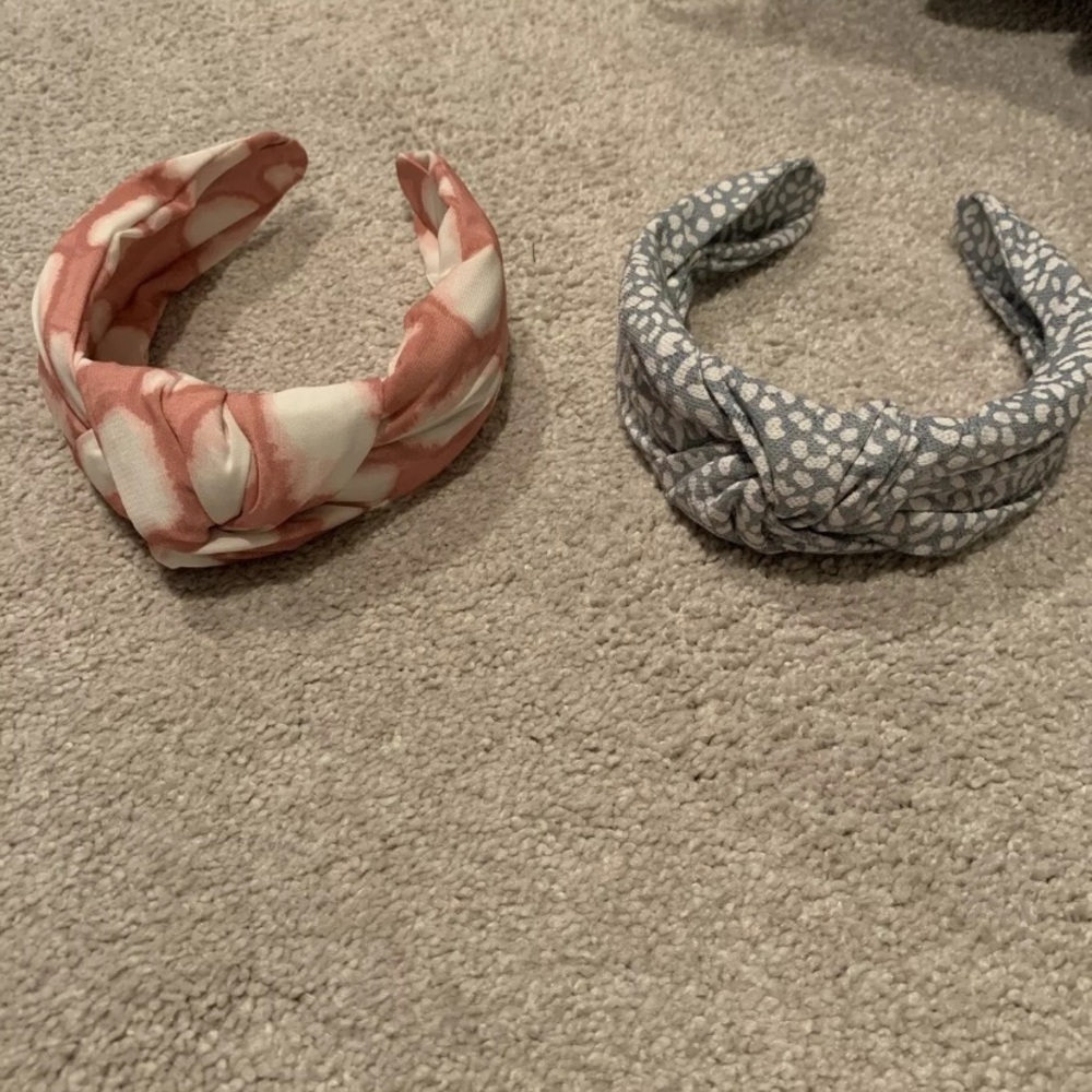 Lot of 2 Anthropologie headbands